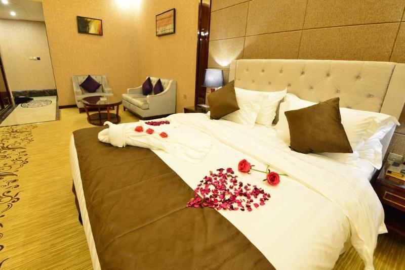 فندق هوليداي الخليج الرياض - Holiday Al Khaleej Hotel Eksteriør billede